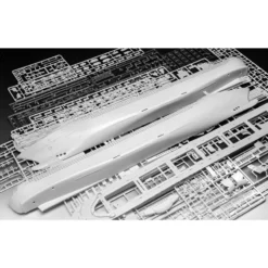 Revell Maquette Bateau Queen Mary 2 -Modèles Jouets Magasin revell rv05199 queen mary 2 10