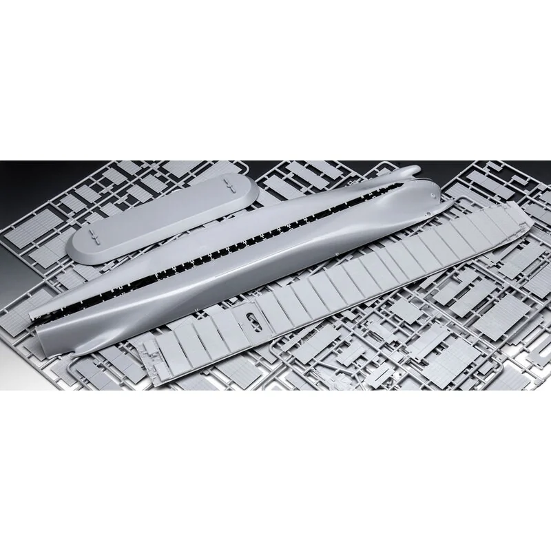 Revell Maquette Bateau Navire à Conteneurs Colombo Express 5 Revell Maquette Bateau Navire à Conteneurs Colombo Express – Image 5