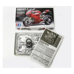 Tamiya Maquette Ducati 1199 Panigale S 15 Tamiya Maquette Ducati 1199 Panigale S -Modèles Jouets Magasin tamiya 14129 ducati 1199 panigale s 5