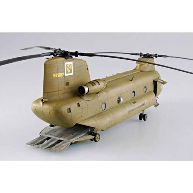 Trumpeter Chinook Ch-47a 5 Trumpeter Chinook Ch-47a – Image 5