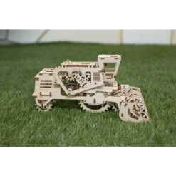 UGEARS Maquette Moissonneuse-batteuse -Modèles Jouets Magasin ugears 8412013 moissonneuse batteuse 7