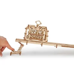 UGEARS Maquette Train Tram Sur Les Rails -Modèles Jouets Magasin ugears 8412019 tram sur les rails 12