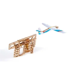 UGEARS Maquette Démarreur D'avion -Modèles Jouets Magasin ugears 8412097 demarreur d avion 6
